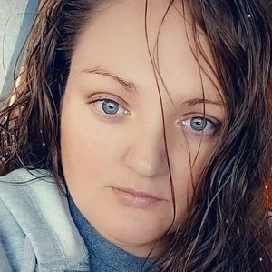 Meet your Posher, Kara